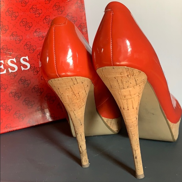 GUESS Coral/Red-Orange Patent Leather Cork Pumps - Picture 2 of 4